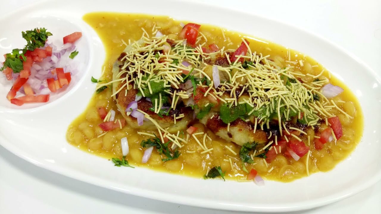 रगड़ा पेटिस | Ragda Patties Recipe | Indian Street Food | Ragda Chaat Recipe | Manisha's Kitchen