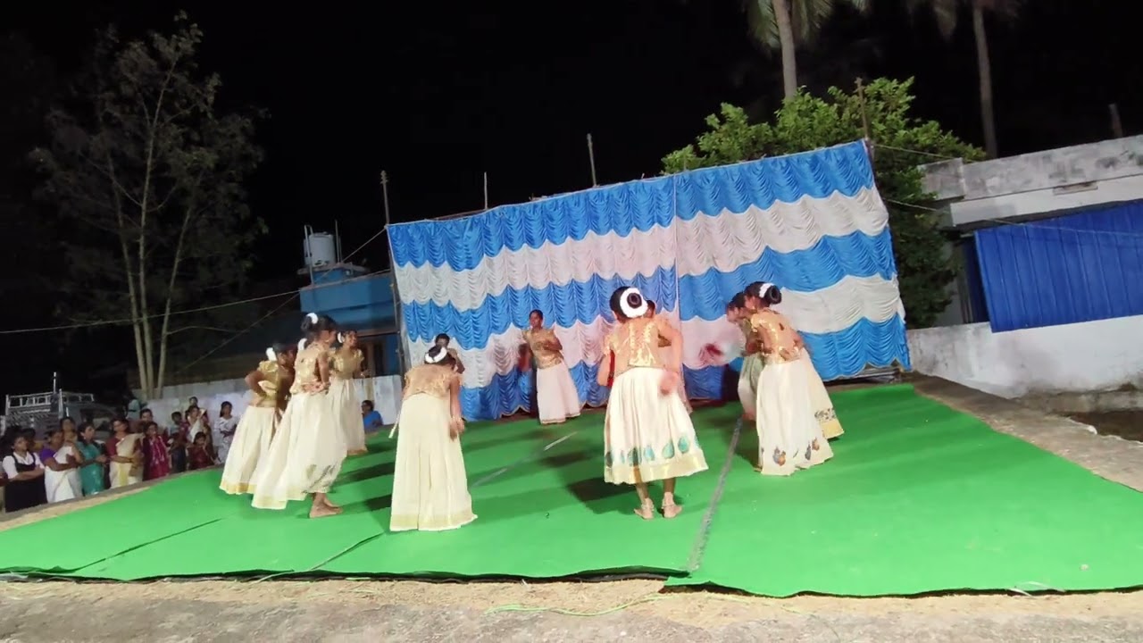 വേദിയെ ആവേശത്തിരയിലാഴ്ത്തിയ കർണ്ണിക ജൂനിയേഴ്സ് ടീമിന്റെ ഒരു തകർപ്പൻ പ്രകടനം.....