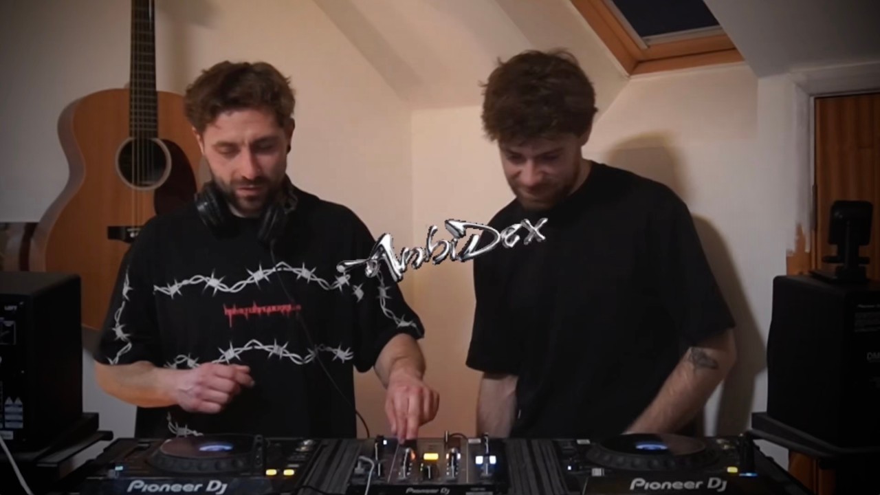 001 AmbiDex - Dubstep & Grime Bedroom Mix