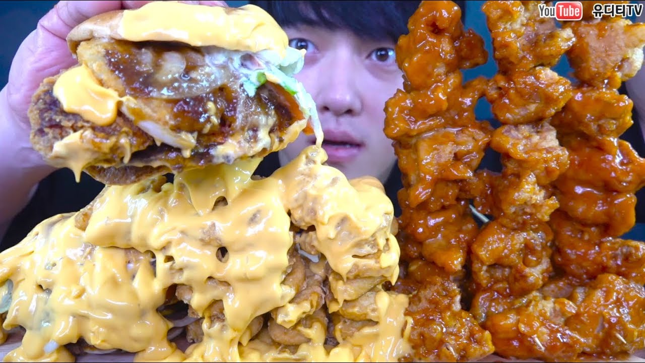 ASMR BURGERKING MEGA MONSTER X & TRUFFLE SUPREME CHICKEN 버거킹 메가몬스터X & 처갓집트러플슈프림양념치킨 먹방 MUKBANG