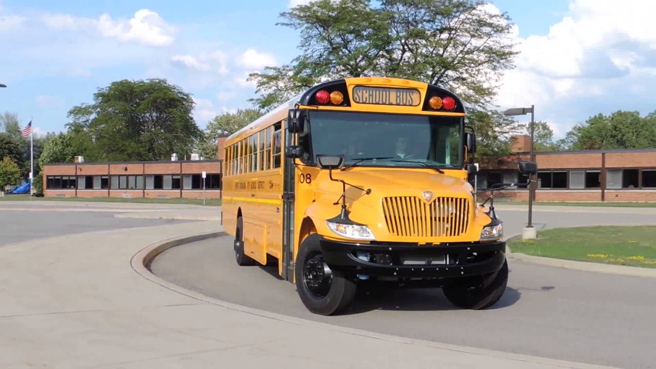 2017 IC CE (Cummins) NY Spec Exterior