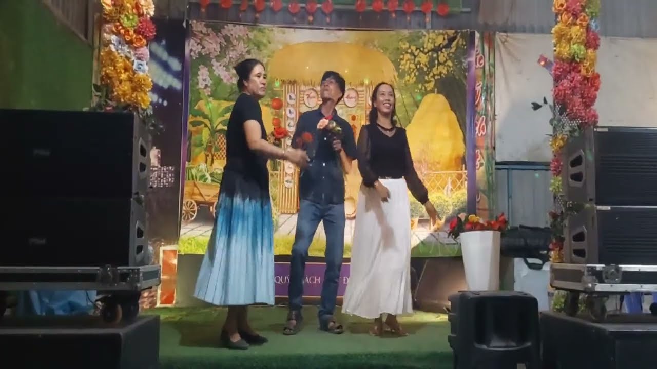 út Chiến  đang phát trực tiếp!