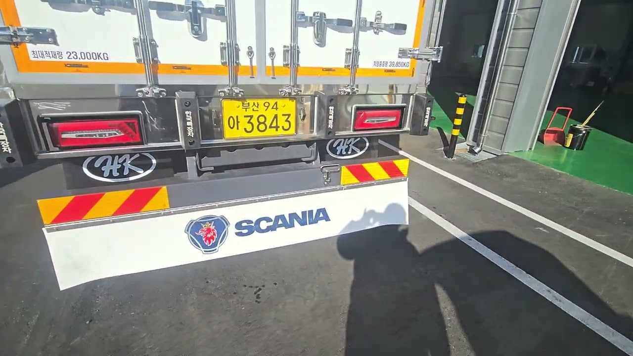 Scania 560S.SUPER.10X4.Rising Wing Body 2025