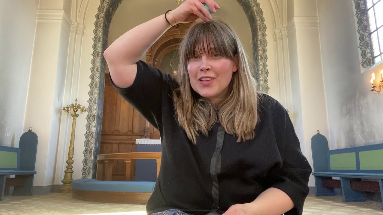 Kirke og kravlestue Pernille og to sanglege med rasle æg