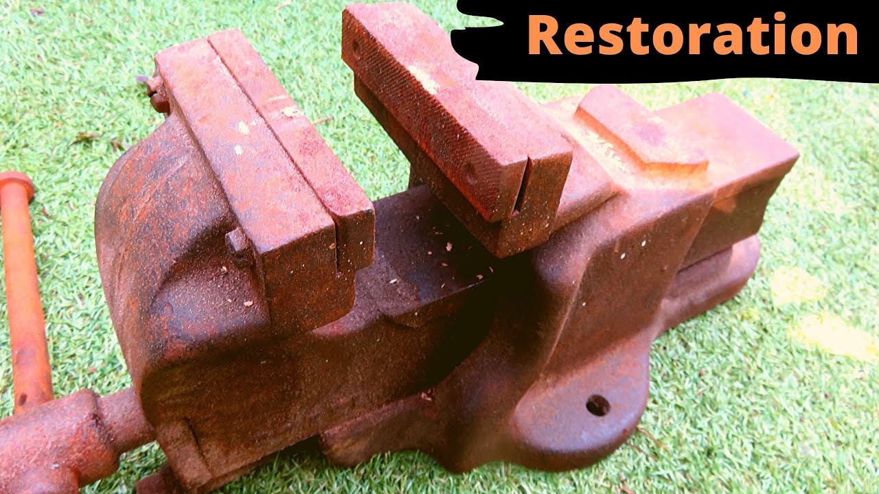 Vintage vice restoration. Woden 190/7. Steel cast vice.