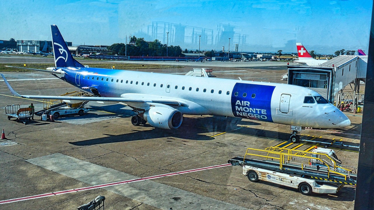 Belgrade Airport Terminal Plane Spotting | Airbus A330, Airbus A321NEO, ATR 72 + MORE