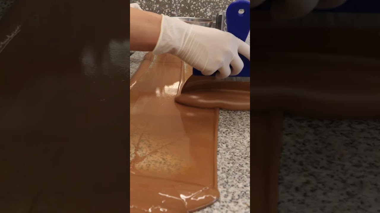 초콜릿을 더 맛있게 만드는 템퍼링 / tempering to make chocolate more delicious - korean street food
