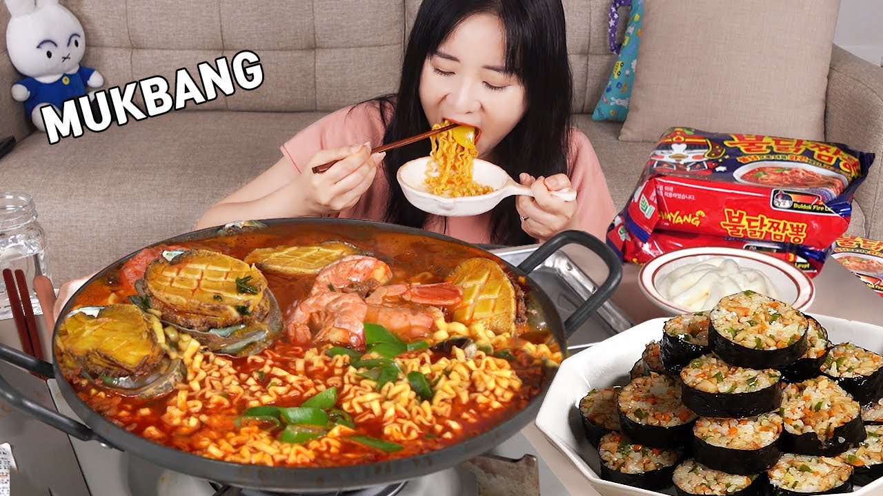 Готовим мукбанг :) пряный огонь из морепродуктов jjamppong | острый перец Гимбап.
