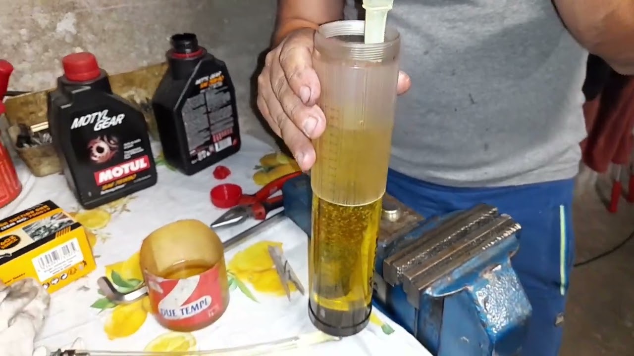 Sostituzione olio cambio manuale FIAT PUNTO 188 1.9 JTD (80cv)