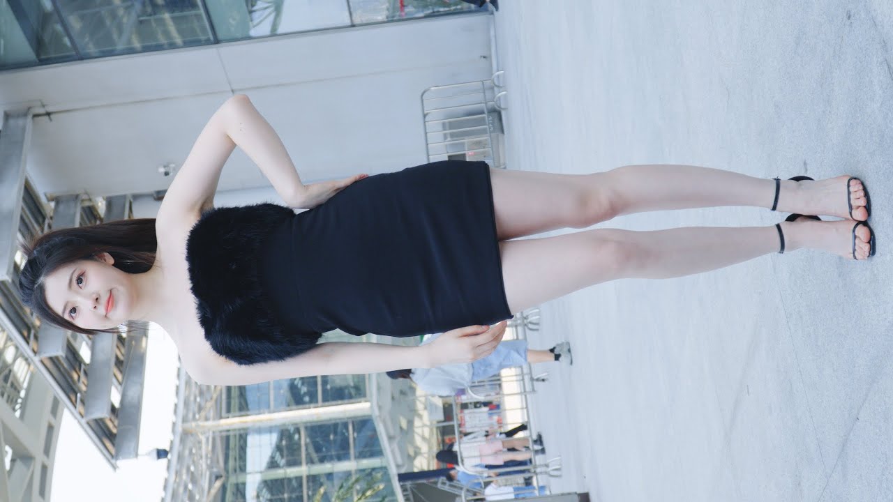 4K 2023廣州國際車展 #車模 春曉 #beautyleg #레이싱모델 Racing Model 182