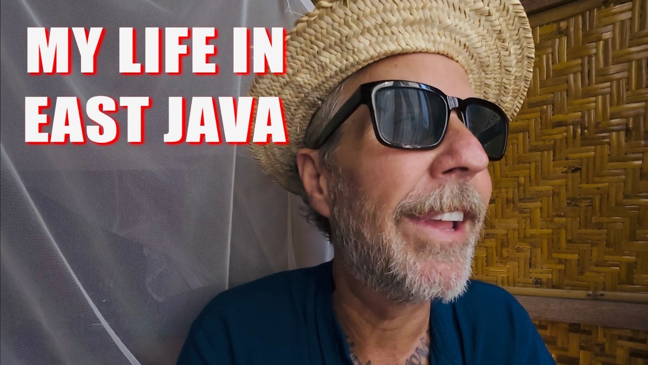SURFING and LIVING in EAST JAVA for $200 a Week 🇮🇩
