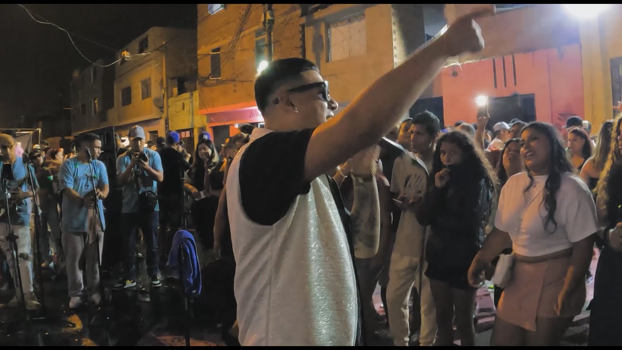 LA NOCHE MAS LINDA - JIBARITO CHALACO (BARRIO MILAN CARNAVALES #2024 ) EN VIVO