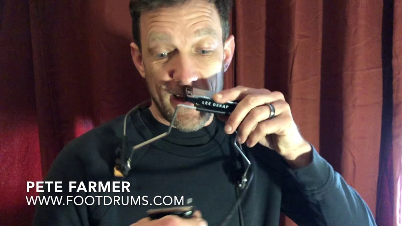 Farmer Harp Holder Kazoo/Mic Mount