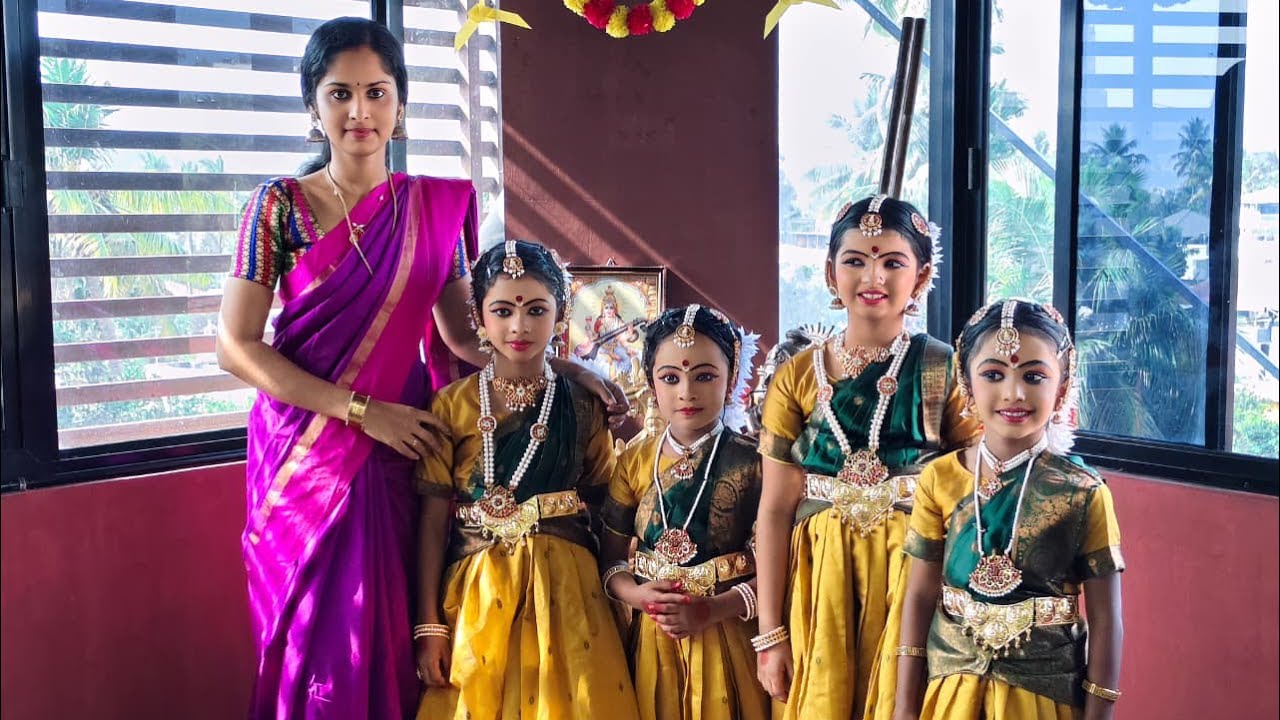 Shyamale Meenakshi | Nottuswaram by our kids 😊