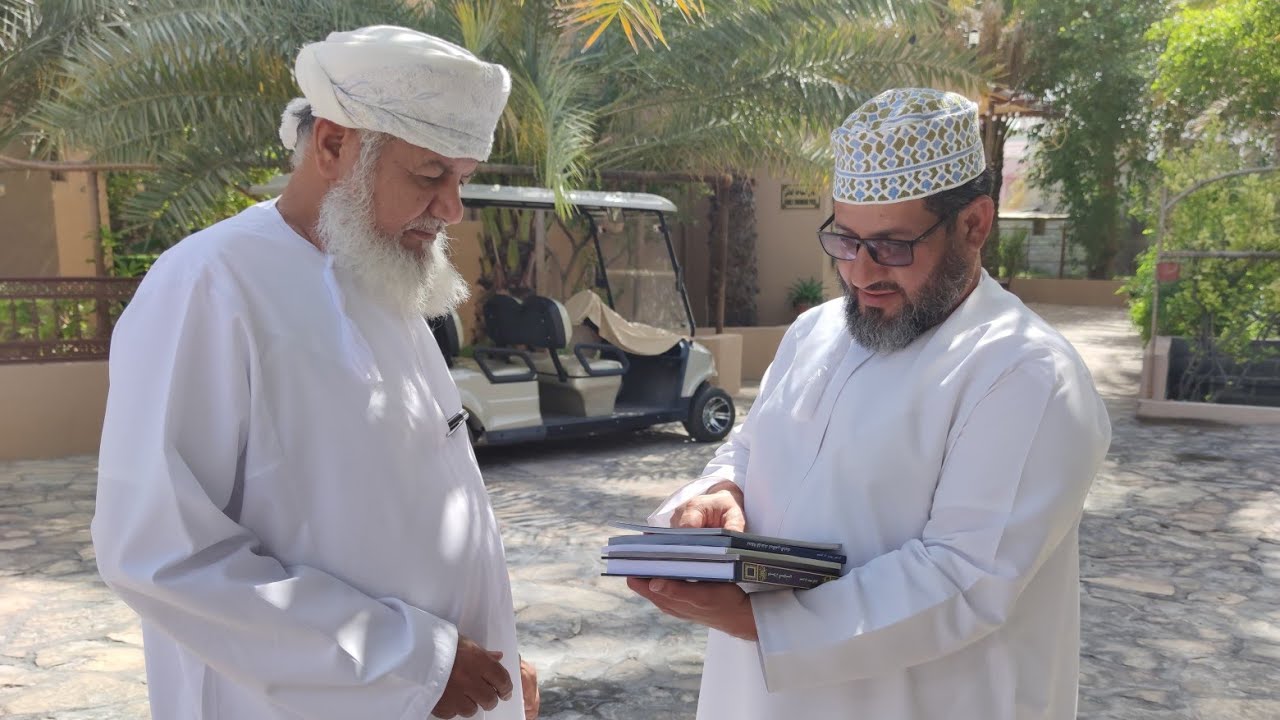 زيارة الشاعر الاستاذ خميس المويتي لحارة العقر ومتحف بيت قرش بنزوى / جمال بن محمد الكندي/بيت قرش