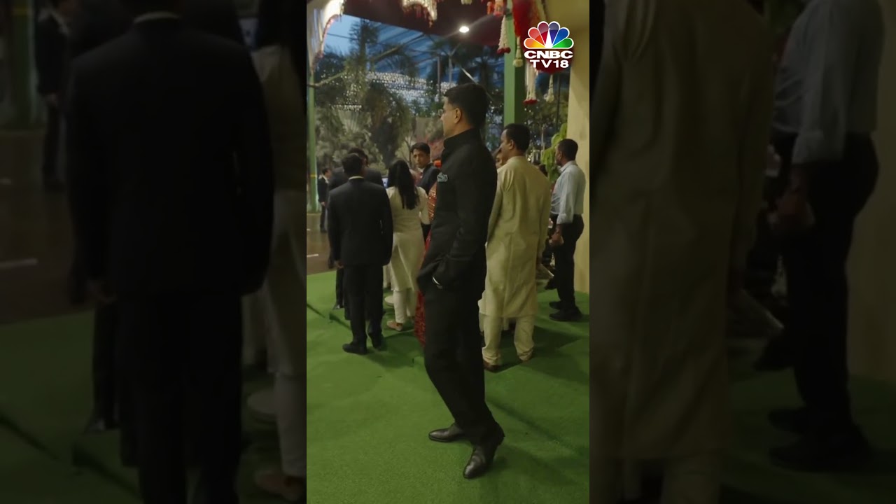 Sachin Pilot Arrives At Anant & Radhika's Shubh Aashirwad | Ambani Wedding | N18S