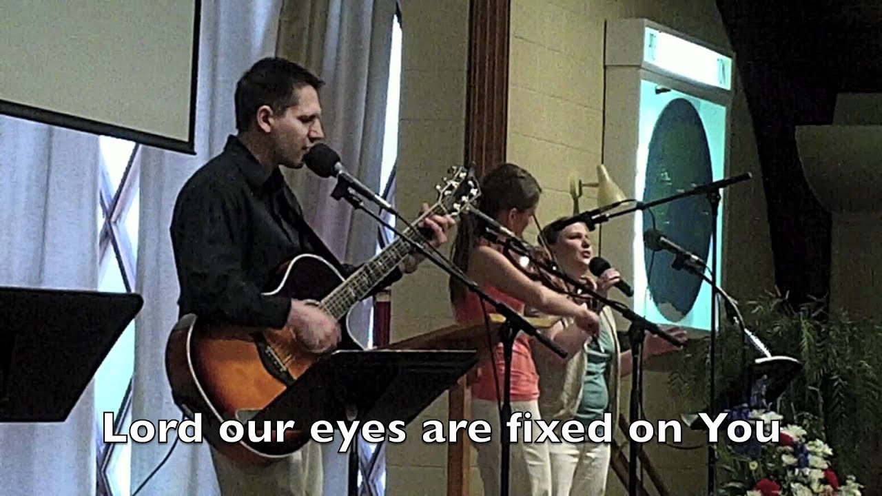 Garments of Praise LIVE in HD (w/ lyrics)