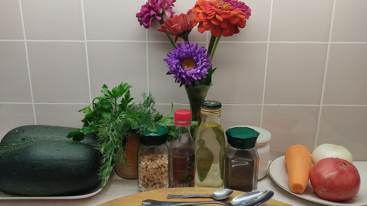 БУДЕТЕ ЕСТЬ ВСЮ ЗИМУ И НАХВАЛИВАТЬ. Простые и вкусные рецепты икры из баклажанов и икры из кабачков.