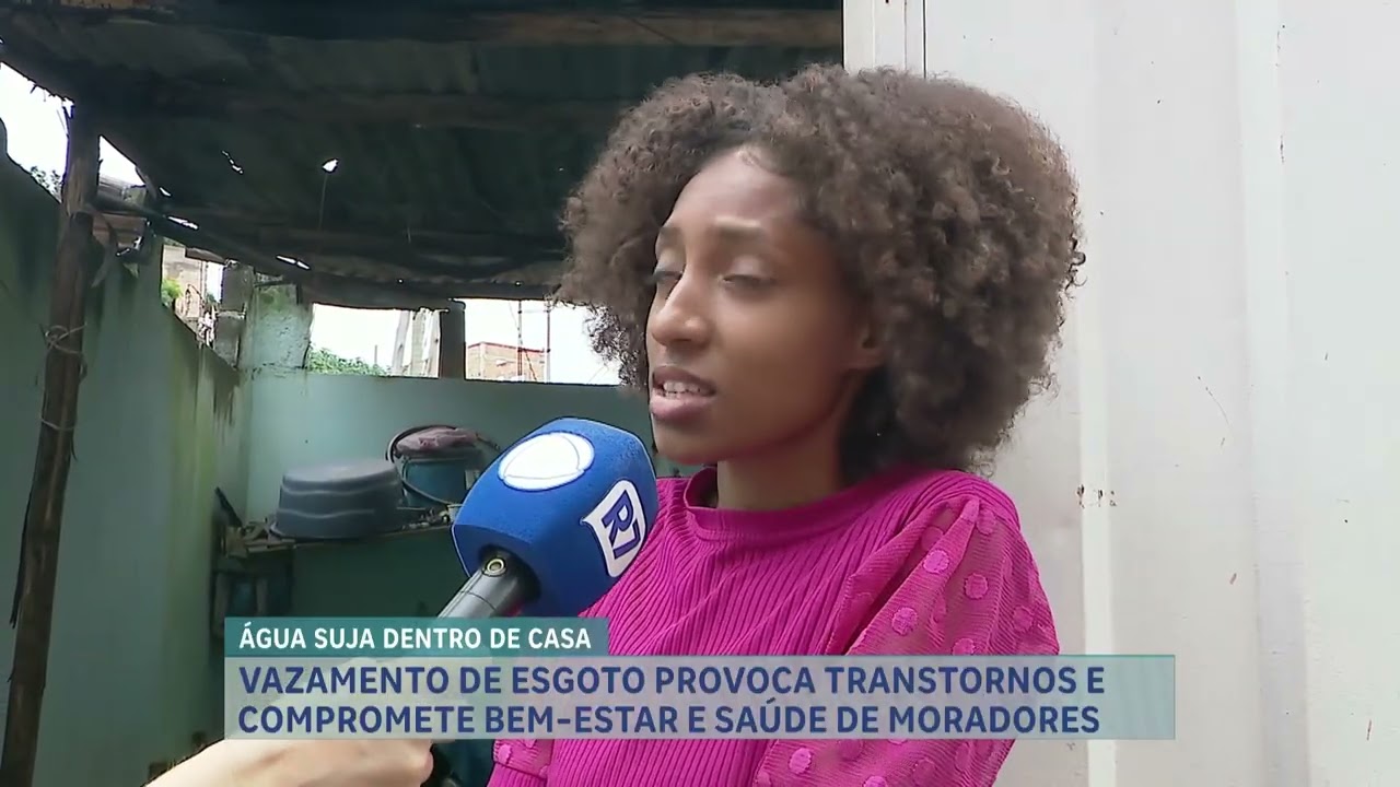 Vazamento de esgoto causa transtornos no bairro Beira Linha em Belo Horizonte