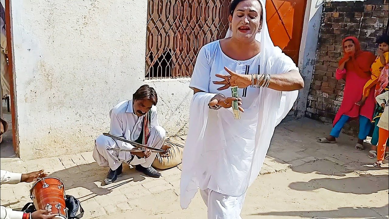 Wadhaian lene agaye khawaja sara | khawaja sara dance | lori song | khawaja sara | Wekho Punjab