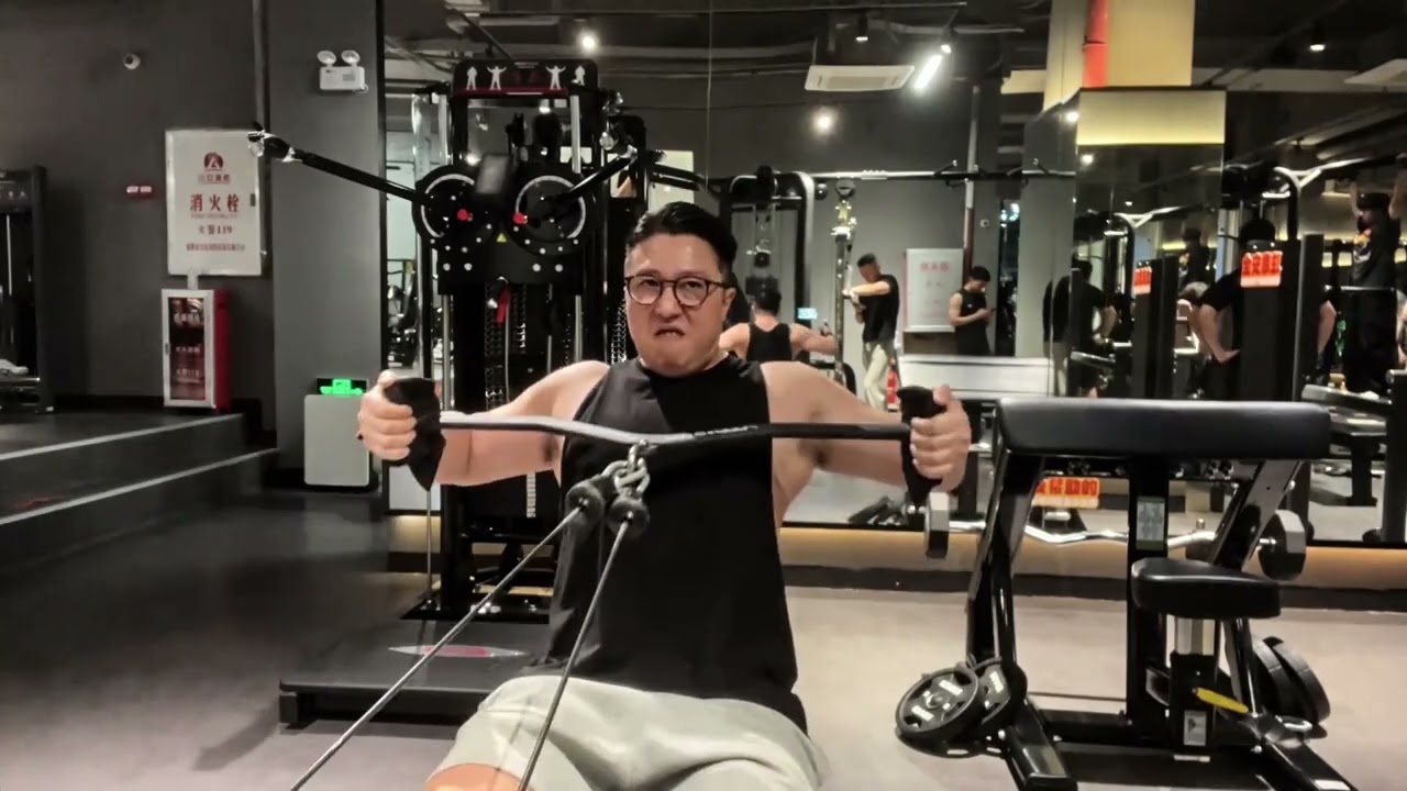 邪修健身之肩部训练。