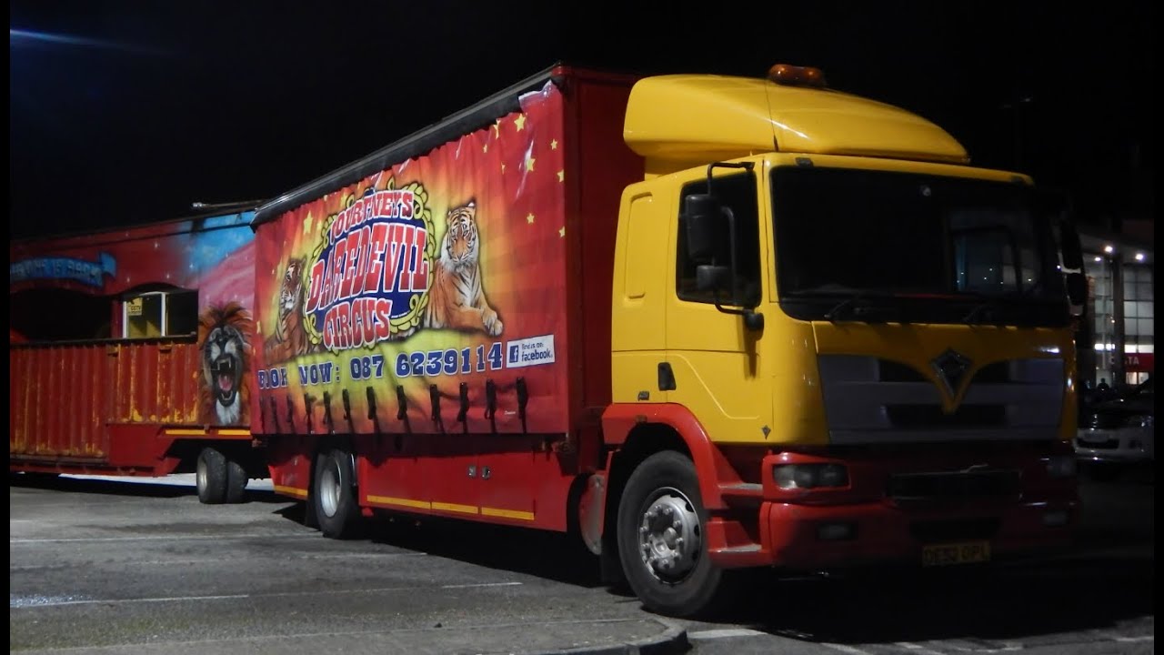 Courtney Brothers' Daredevil Circus Pull Down 2016