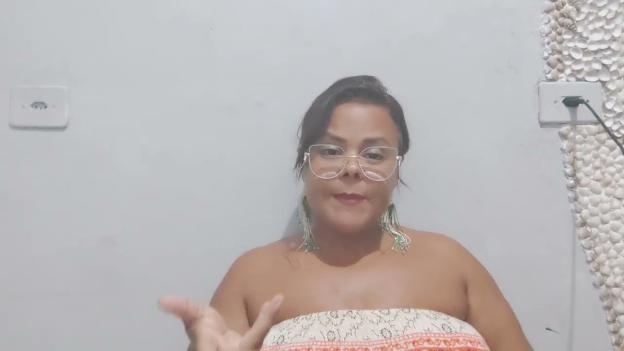 VC VAI RECEBER UMA MENSAGE. DE AMOR E DE DINHEIRO A SOLUÇÃO ESTÁ CHEGANDO CONFIA PENSA POSITIVO