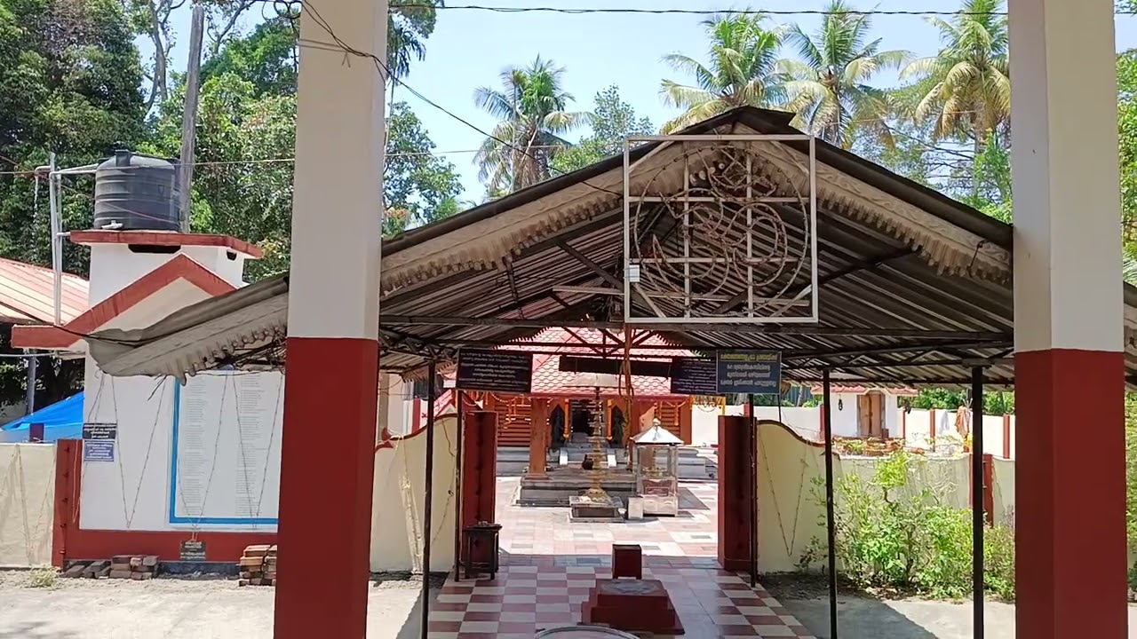 വെമ്പിഇകാവ് ശ്രിദുർഗ്ഗാ ഭഗവതിക്ഷേത്രം Kozhikode kollam #viral #temple #kollam #hindu #devotional 