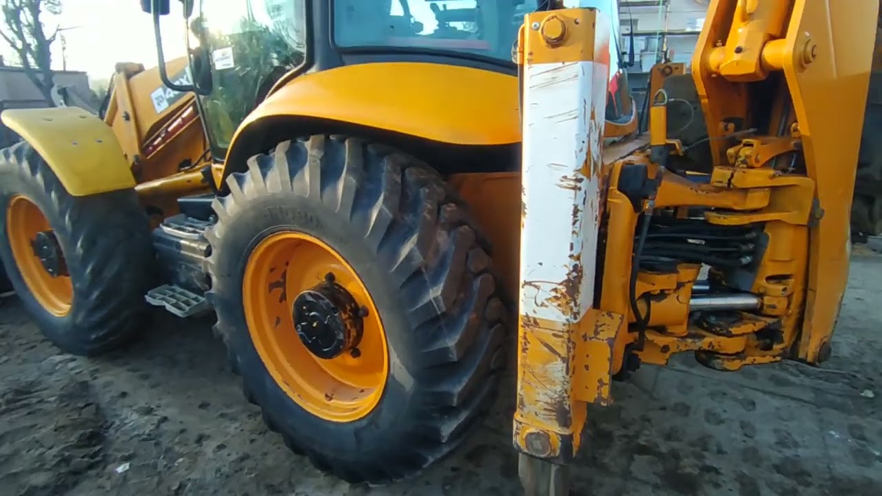 JCB 4cx autosprint maszyny budowlane 