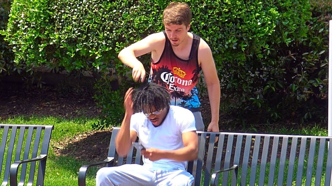 Шутка про бритьё голов