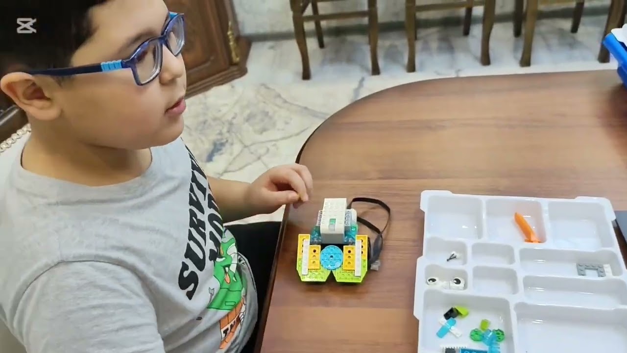 Legodan Robosumo yasash Легодан Робосумо ясаш Собирать Робосумо из лего video by capcut