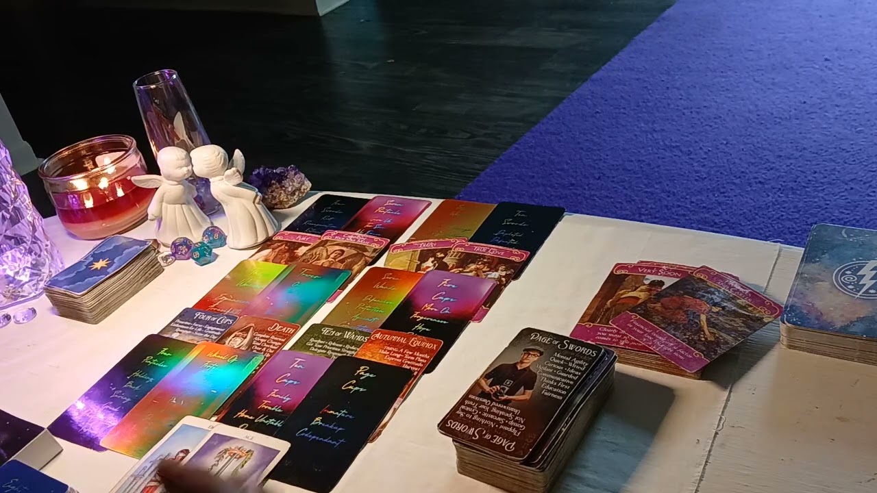 Leo 👑💌♌Leaving The Karmic 💥🤬😘Coming Forward🕯️Your Light Will Expose These Devils Instantly