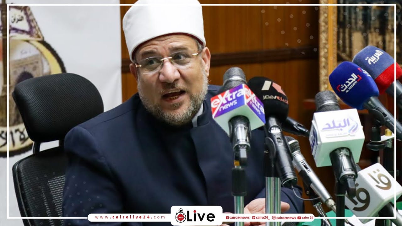 الفجر ثم من 9 صباحاً حتى بعد العشاء.. وزير الأوقاف يعلن مواعيد فتح المساجد