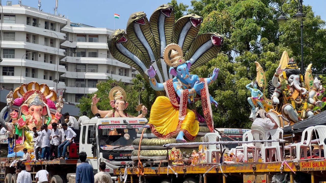 Ganesh Shobhayatra at Tankbund 2025 | Lord Ganesha Visarjan Procession | #ganeshnimajjanam2025 