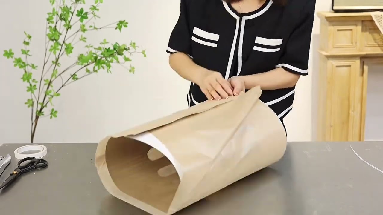 how to use lining paper for bouquet arrangement