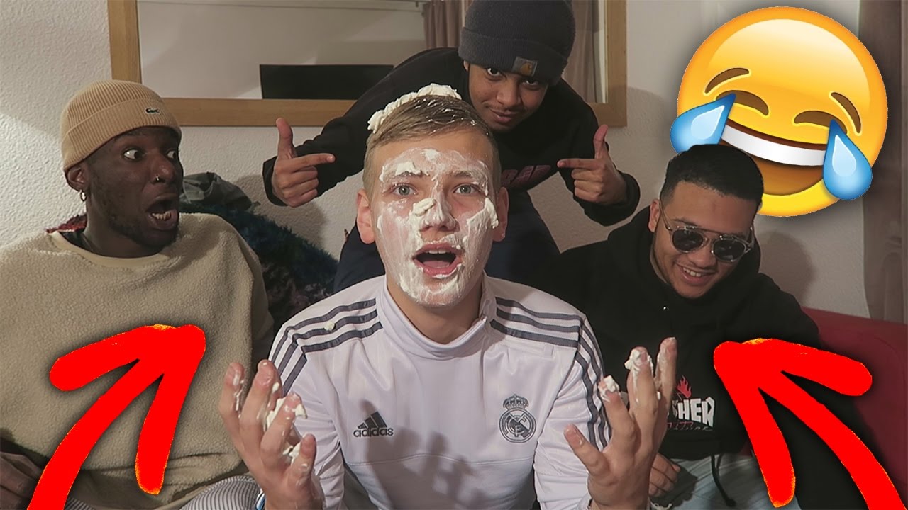 PIE FACE CHALLENGE FIFA !!