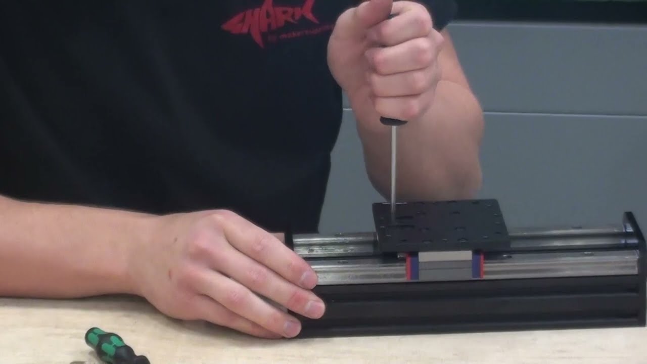 Linear Guide and Lead Screw Actuator - Assembly Instruction