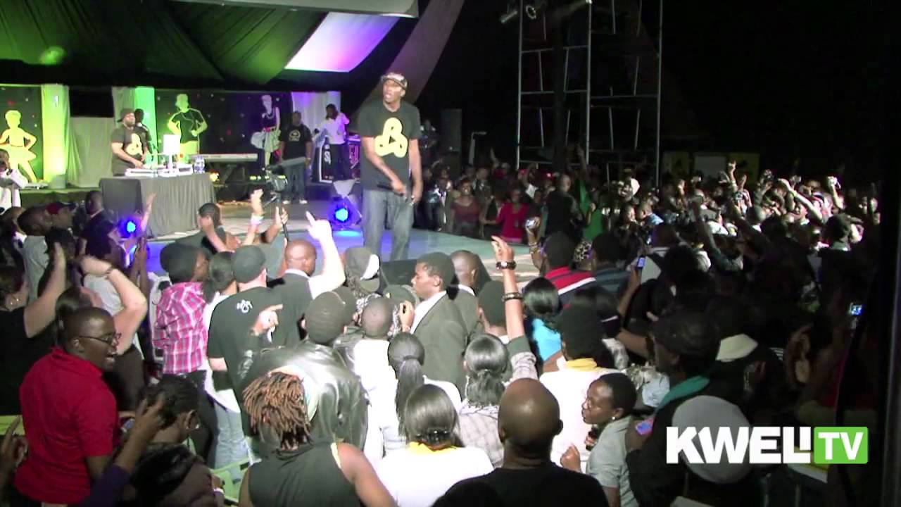 KWELI TV: LECRAE performs 