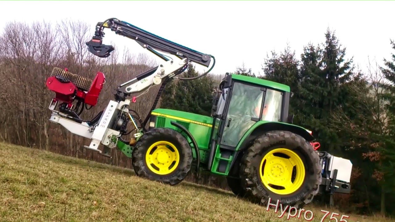 Traktorprozessor Hypro 755 am Steilhang
