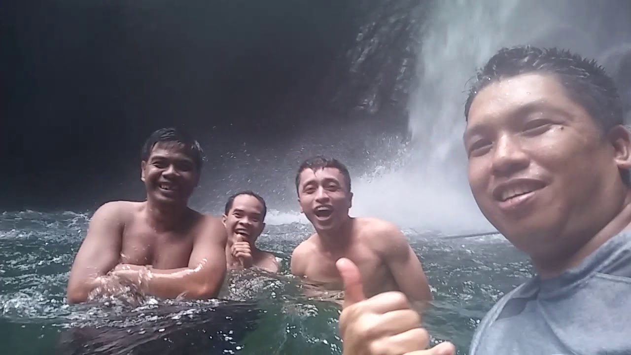 Ditumabo water fall.. San luis aurora (with my workmates)