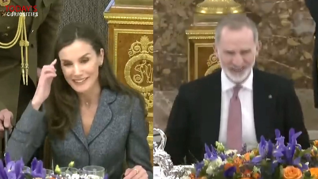 Королева Летиция и король Фелипе флиртуют за столом во время обеда на публике.