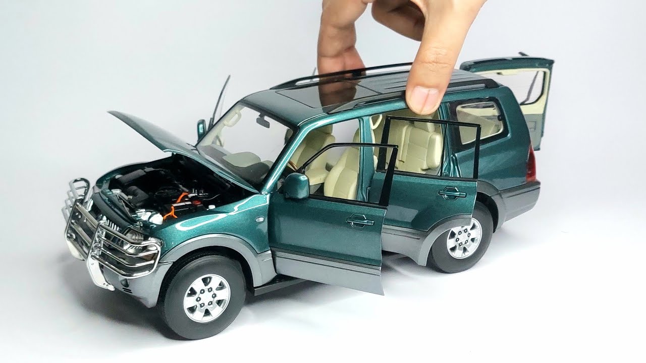 Unboxing of YC Model Mitsubishi Pajero V73 Diecast Scale Model Car | Model Car Seller