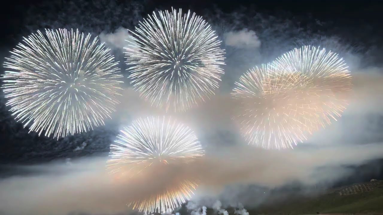 Burgio 20 Aprile 2025 Festeggiamenti San Vito Martire e Grande Spettacolo Pirotecnico ZIO PIRO 4K