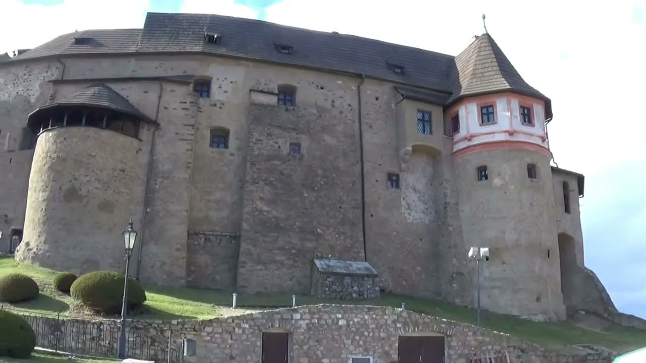 Городок Локет в Западной Чехии / Loket Town, Czech Republic