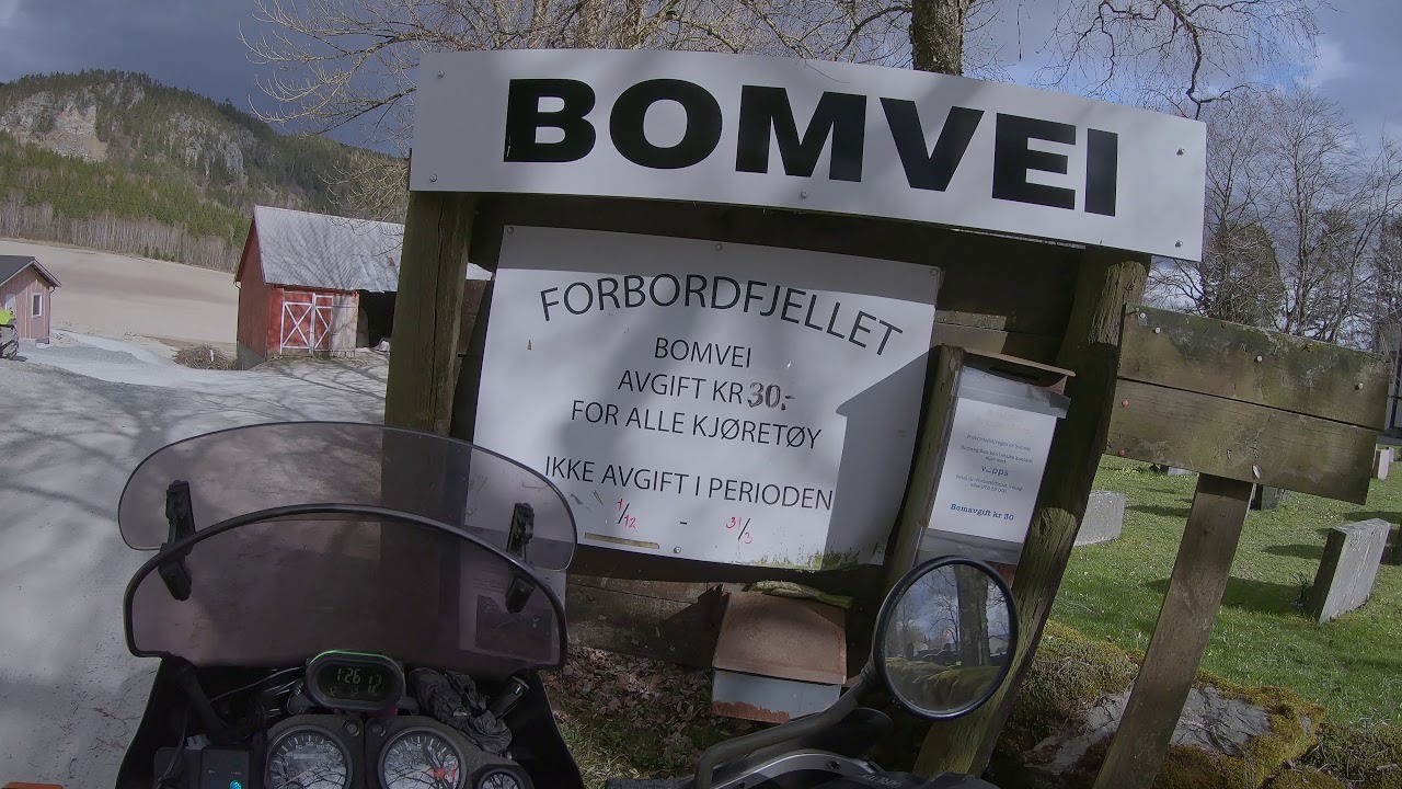 1993 Honda XRV 750 RD07 Africa Twin ride in norwegian countryside