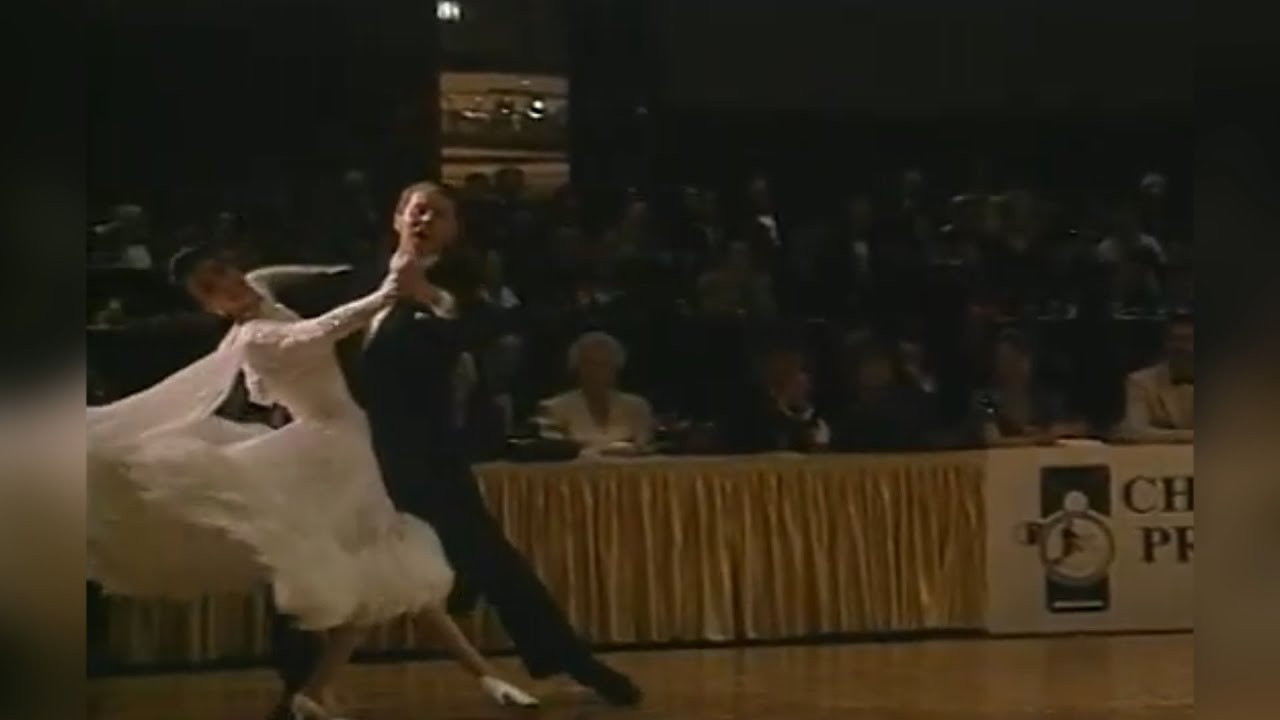 Incredible flow in Waltz | John Wood & Anne Gleave
