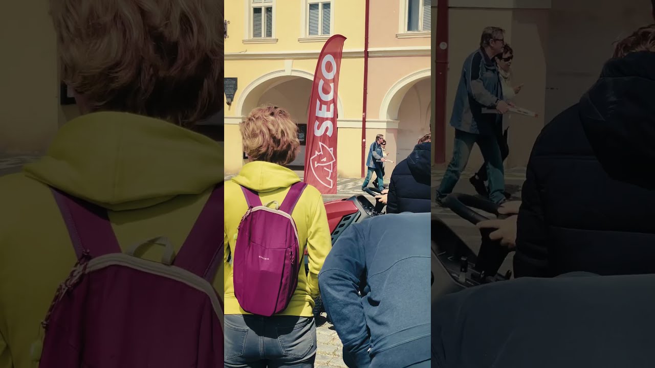 Žac&iacute; traktory SECO na prezentaci na m&aacute;jov&yacute;ch slavnostech v Jič&iacute;ně