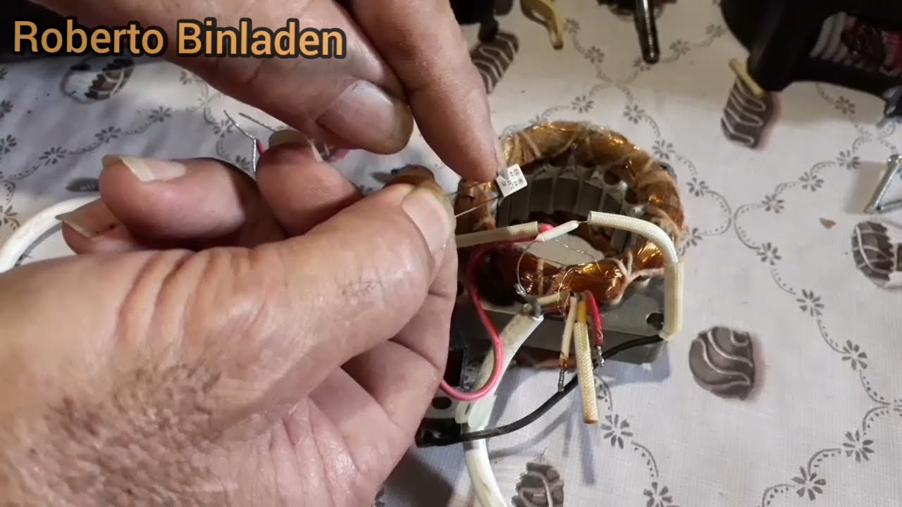 Ventilador Britânia fusível queimado, amarração solta, troca de fusível, resolvido.