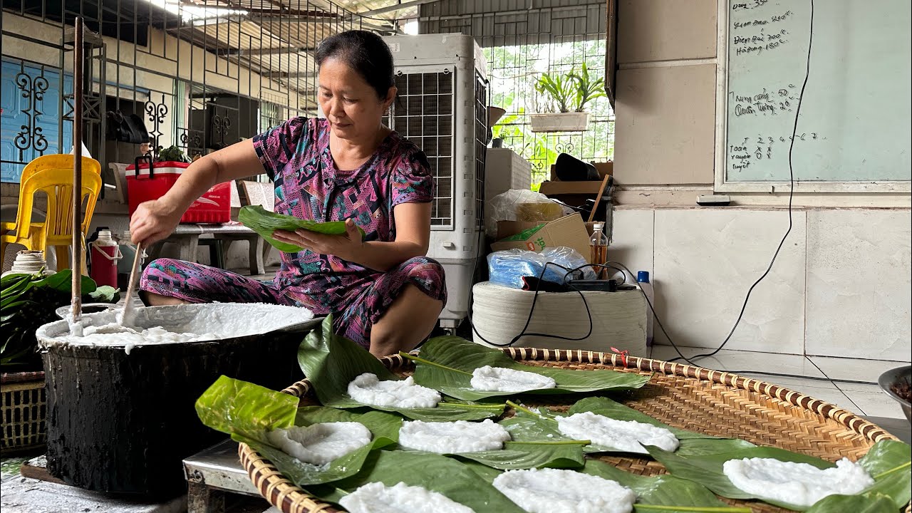 Về làng Phú Nhi, Sơn Tây mua bánh tẻ tại cơ sở Thanh Bình.