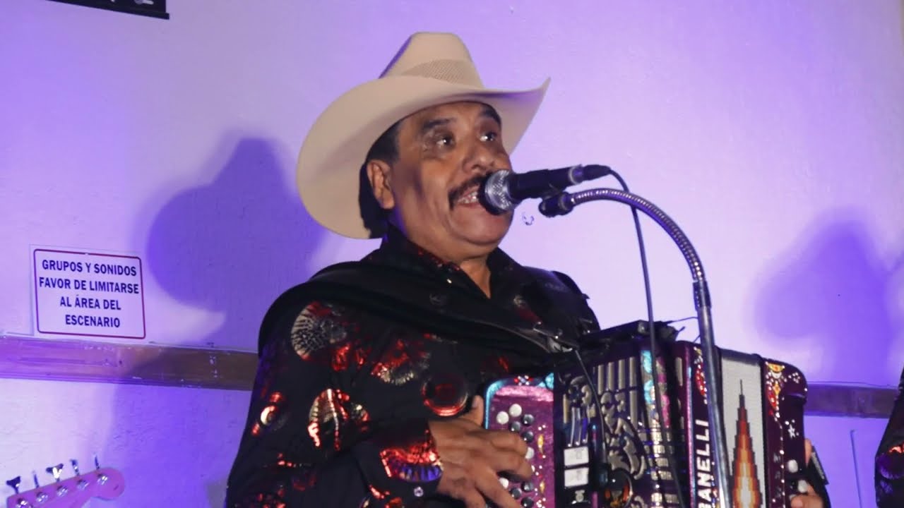 Grupo Varon De Cristo - Popurri De Cumbias -Sesión En Vivo